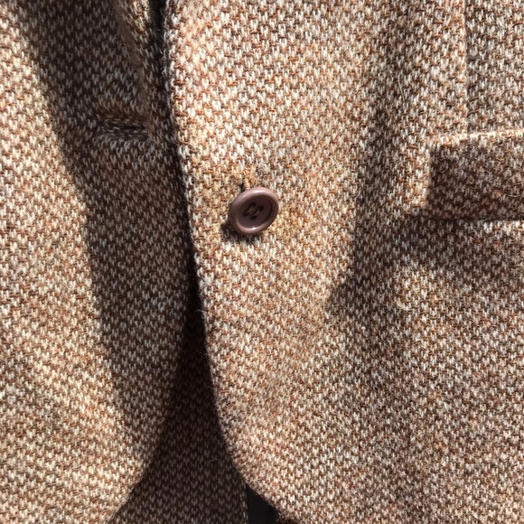 😍 Vintage fur lined suits - tweed to boot! - Picture 11 of 11